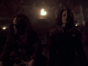 extant_StarTrek_VOY_6x03-BargeOfTheDead_01284.jpg
