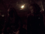 extant_StarTrek_VOY_6x03-BargeOfTheDead_01296.jpg