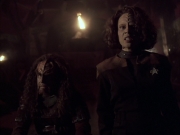 extant_StarTrek_VOY_6x03-BargeOfTheDead_01346.jpg