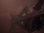 extant_StarTrek_VOY_6x03-BargeOfTheDead_01402.jpg