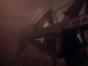 extant_StarTrek_VOY_6x03-BargeOfTheDead_01411.jpg