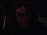 extant_StarTrek_VOY_6x03-BargeOfTheDead_01430.jpg