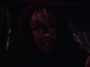 extant_StarTrek_VOY_6x03-BargeOfTheDead_01433.jpg