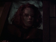 extant_StarTrek_VOY_6x03-BargeOfTheDead_01438.jpg