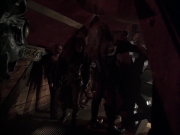 extant_StarTrek_VOY_6x03-BargeOfTheDead_01457.jpg