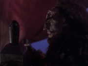 extant_StarTrek_VOY_6x03-BargeOfTheDead_01476.jpg