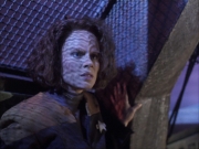 extant_StarTrek_VOY_6x03-BargeOfTheDead_01480.jpg