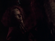 extant_StarTrek_VOY_6x03-BargeOfTheDead_01575.jpg