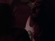 extant_StarTrek_VOY_6x03-BargeOfTheDead_01577.jpg