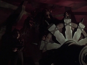 extant_StarTrek_VOY_6x03-BargeOfTheDead_01597.jpg