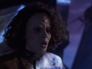 extant_StarTrek_VOY_6x03-BargeOfTheDead_01623.jpg