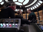 extant_StarTrek_VOY_6x03-BargeOfTheDead_01634.jpg