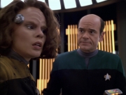extant_StarTrek_VOY_6x03-BargeOfTheDead_01680.jpg