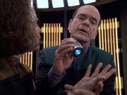 extant_StarTrek_VOY_6x03-BargeOfTheDead_01700.jpg