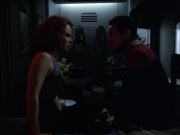extant_StarTrek_VOY_6x03-BargeOfTheDead_01795.jpg