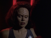 extant_StarTrek_VOY_6x03-BargeOfTheDead_01796.jpg