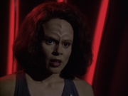 extant_StarTrek_VOY_6x03-BargeOfTheDead_01836.jpg