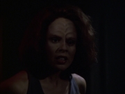 extant_StarTrek_VOY_6x03-BargeOfTheDead_01853.jpg