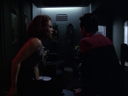 extant_StarTrek_VOY_6x03-BargeOfTheDead_01886.jpg
