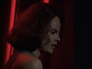 extant_StarTrek_VOY_6x03-BargeOfTheDead_01940.jpg