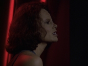 extant_StarTrek_VOY_6x03-BargeOfTheDead_01944.jpg