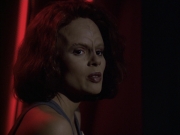 extant_StarTrek_VOY_6x03-BargeOfTheDead_01957.jpg