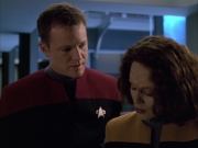 extant_StarTrek_VOY_6x03-BargeOfTheDead_02027.jpg