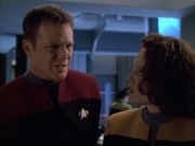 extant_StarTrek_VOY_6x03-BargeOfTheDead_02051.jpg