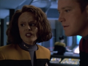 extant_StarTrek_VOY_6x03-BargeOfTheDead_02076.jpg