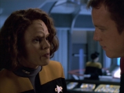 extant_StarTrek_VOY_6x03-BargeOfTheDead_02090.jpg
