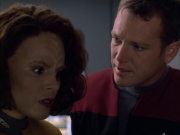 extant_StarTrek_VOY_6x03-BargeOfTheDead_02134.jpg