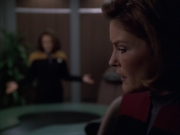 extant_StarTrek_VOY_6x03-BargeOfTheDead_02148.jpg