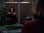 extant_StarTrek_VOY_6x03-BargeOfTheDead_02162.jpg
