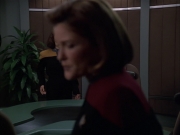extant_StarTrek_VOY_6x03-BargeOfTheDead_02164.jpg