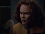 extant_StarTrek_VOY_6x03-BargeOfTheDead_02215.jpg