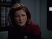 extant_StarTrek_VOY_6x03-BargeOfTheDead_02220.jpg