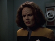 extant_StarTrek_VOY_6x03-BargeOfTheDead_02263.jpg