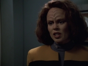 extant_StarTrek_VOY_6x03-BargeOfTheDead_02266.jpg