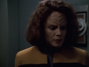 extant_StarTrek_VOY_6x03-BargeOfTheDead_02285.jpg