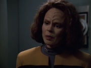 extant_StarTrek_VOY_6x03-BargeOfTheDead_02293.jpg