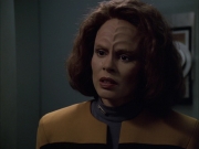 extant_StarTrek_VOY_6x03-BargeOfTheDead_02296.jpg