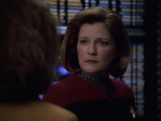 extant_StarTrek_VOY_6x03-BargeOfTheDead_02323.jpg