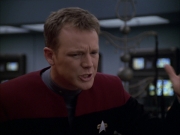 extant_StarTrek_VOY_6x03-BargeOfTheDead_02349.jpg