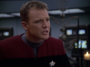 extant_StarTrek_VOY_6x03-BargeOfTheDead_02350.jpg