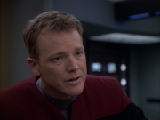 extant_StarTrek_VOY_6x03-BargeOfTheDead_02360.jpg