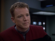 extant_StarTrek_VOY_6x03-BargeOfTheDead_02366.jpg