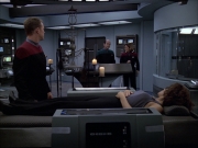 extant_StarTrek_VOY_6x03-BargeOfTheDead_02389.jpg