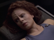extant_StarTrek_VOY_6x03-BargeOfTheDead_02411.jpg