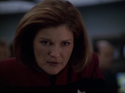 extant_StarTrek_VOY_6x03-BargeOfTheDead_02419.jpg