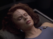 extant_StarTrek_VOY_6x03-BargeOfTheDead_02458.jpg